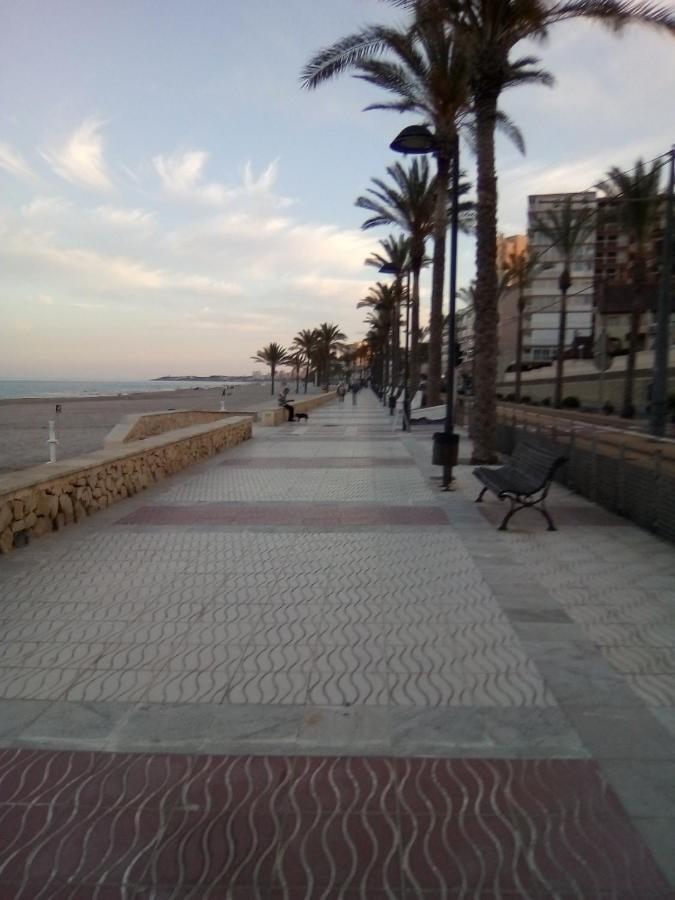 Apartamento Voramar Primera Linea De Mar Ел Кампело Екстериор снимка